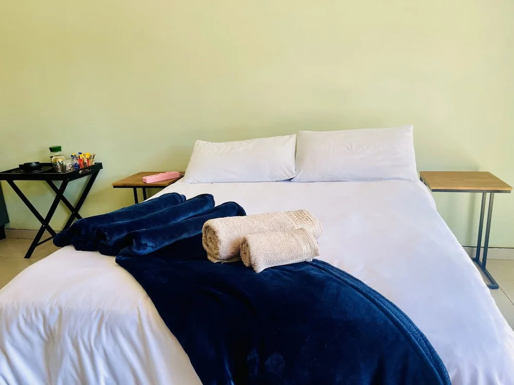 Room in B&B - Trendybliss Guest House - N0295