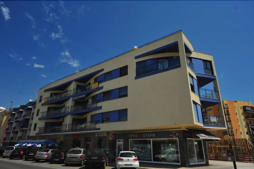 Apartamentos Dos Bahias