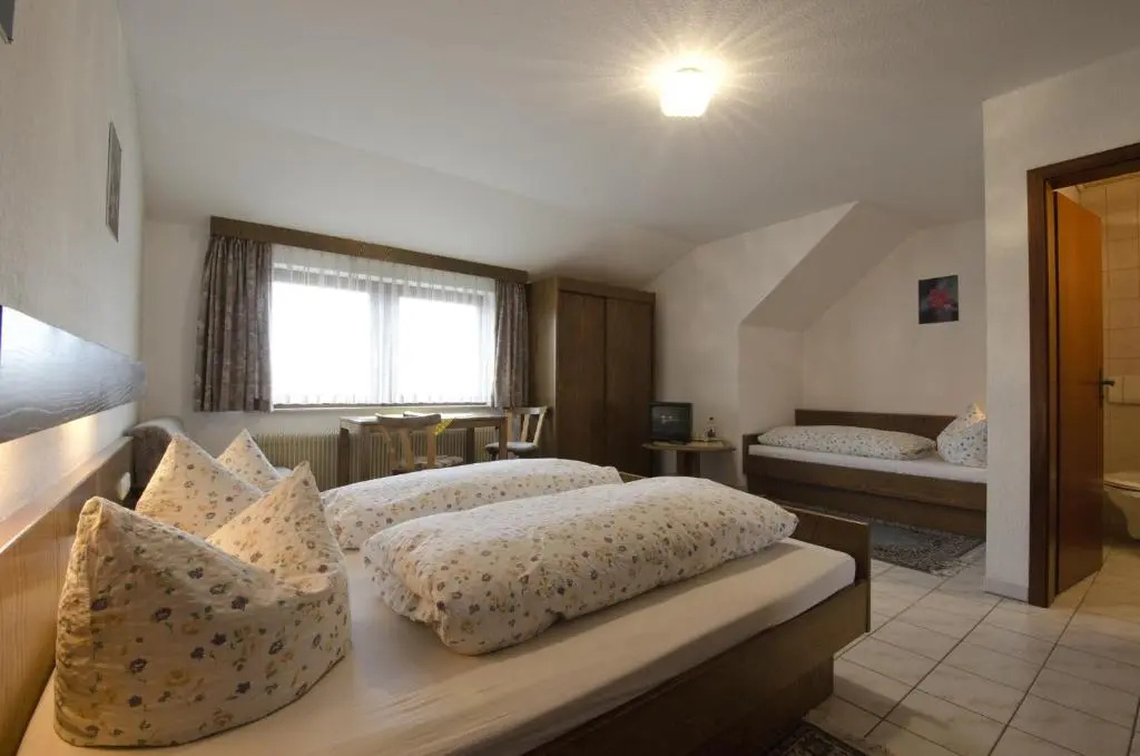 Hotel Gasthof Rössle - Chambres