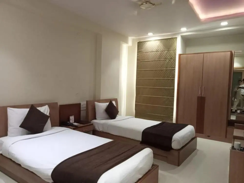 Hotel Yash Regency - Chambres