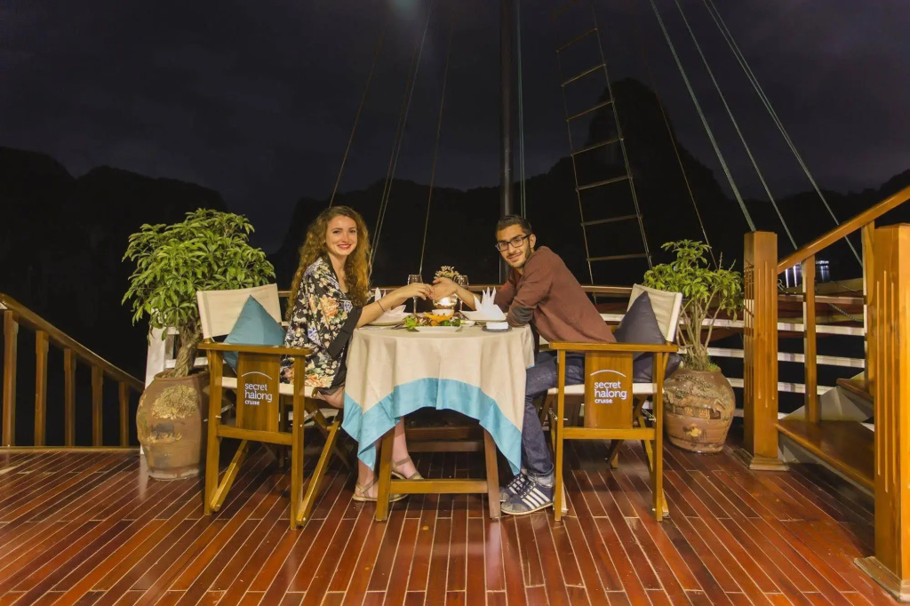 Secret Halong Cruise - Général
