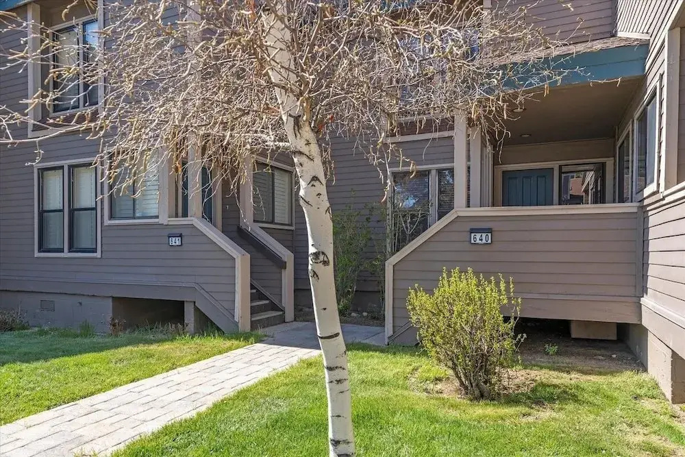 Swimsuit Required 4 Bedroom Home by RedAwning