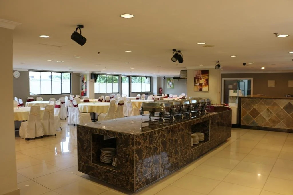 Eagle Bay Hotel - Général