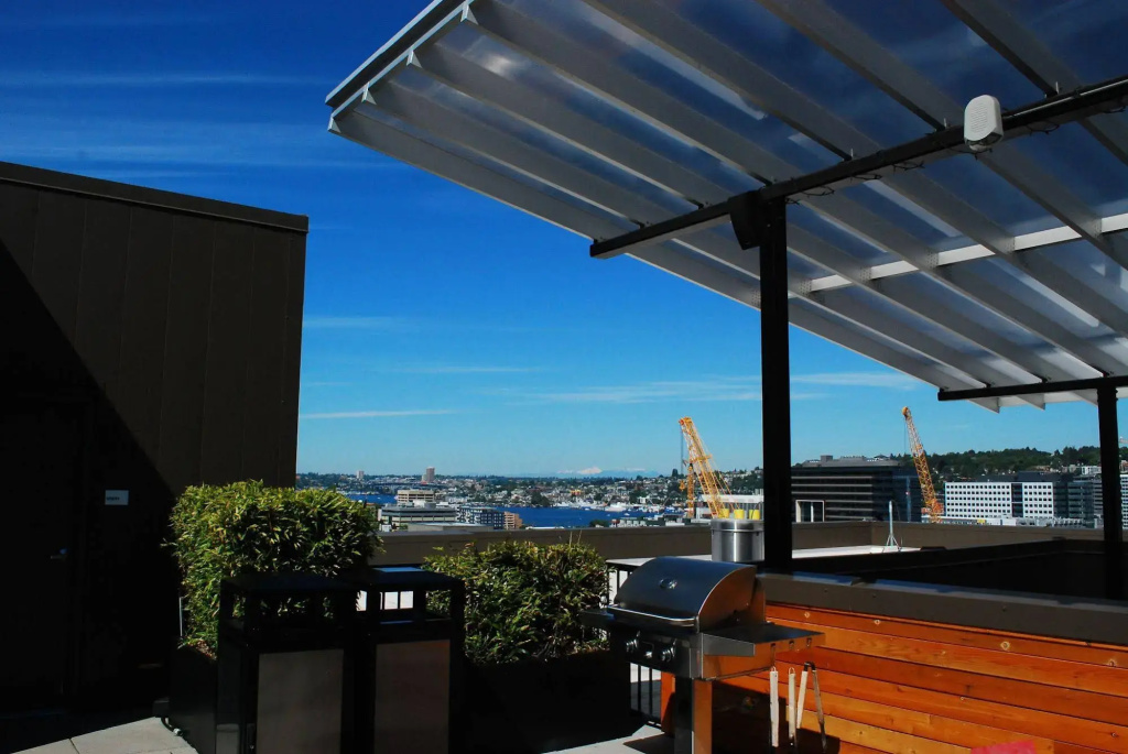 Seattle Center Luxury Suites by NSpire