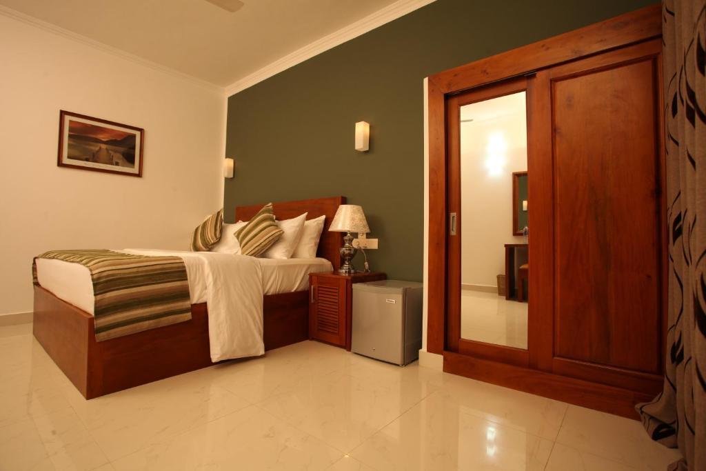 Hotel Travellers Nest