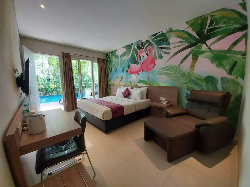 Platinum room