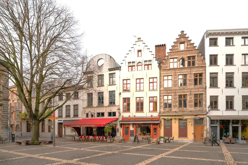 Stylish Duplex for 6 in Antwerp