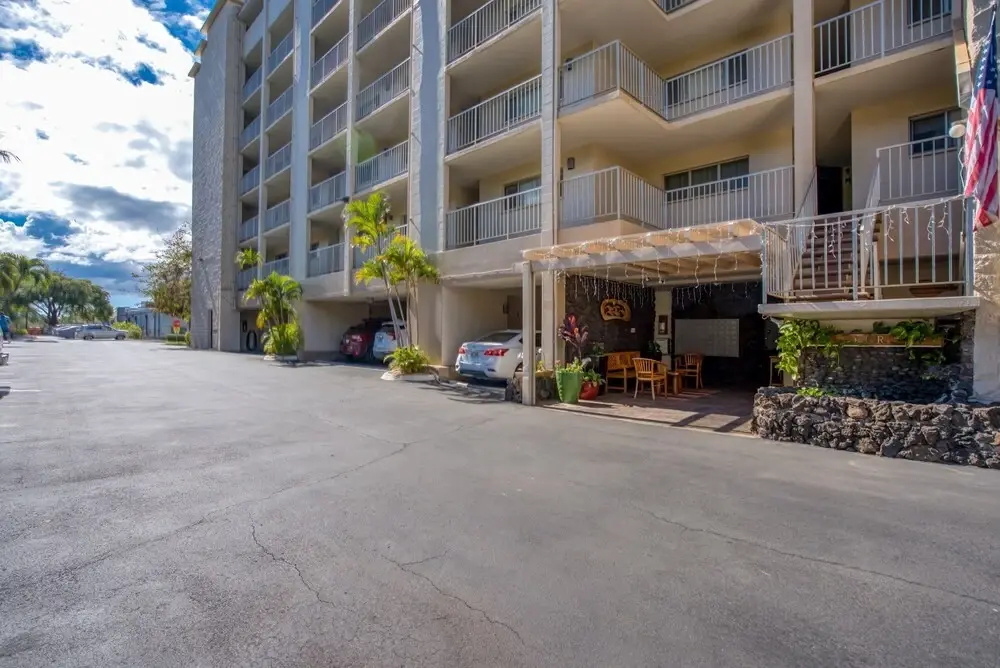 Kamaole Beach Royale 206 1 Bedroom Condo