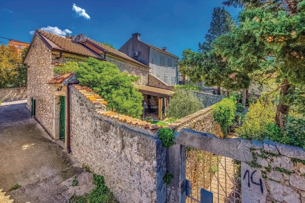 Amazing Home in Novi Vinodolski With Wifi and 2 Bedrooms