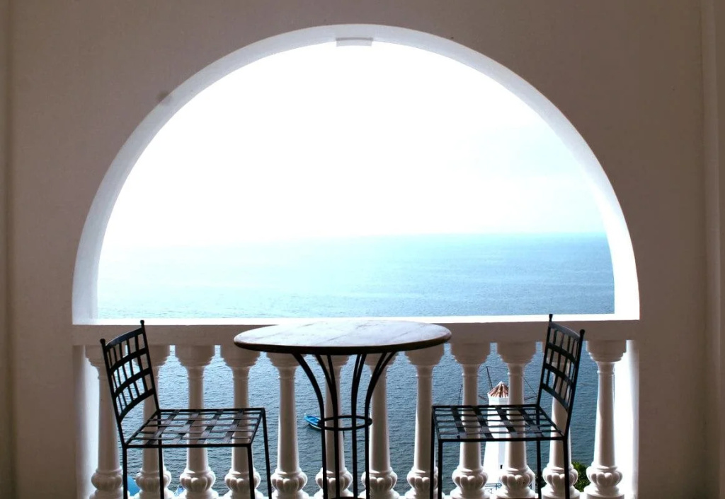 Balcony & Terrace