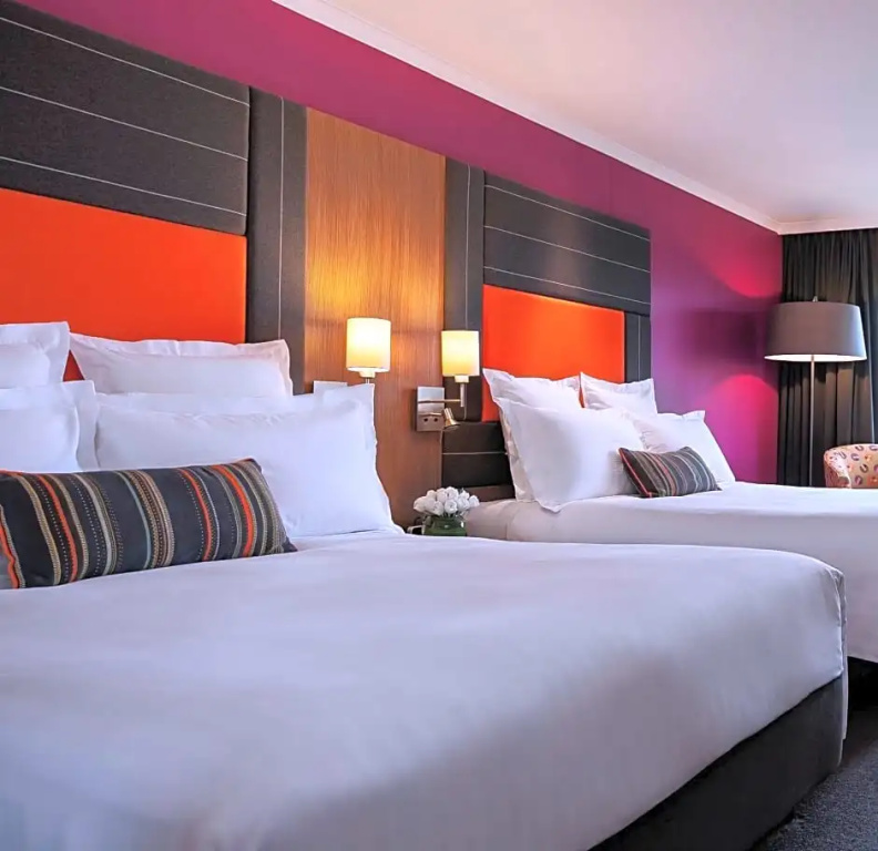 Standard Double room with park view (full double bed)