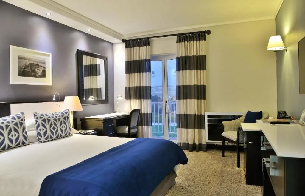 The Commodore Hotel - Chambres