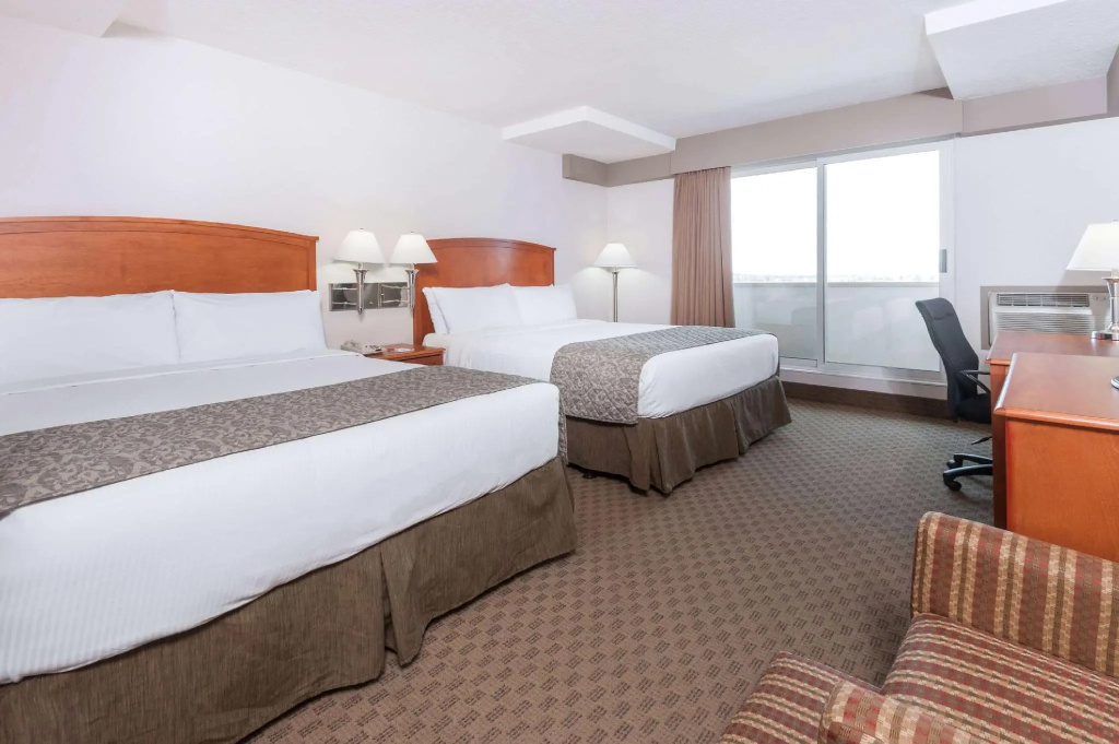 Deluxe Quadruple room