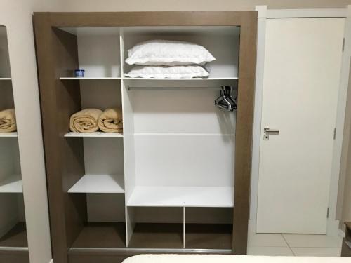 Отель Lindo apartamento em Balneário Camboriú, 1 quadra do mar, фото 17