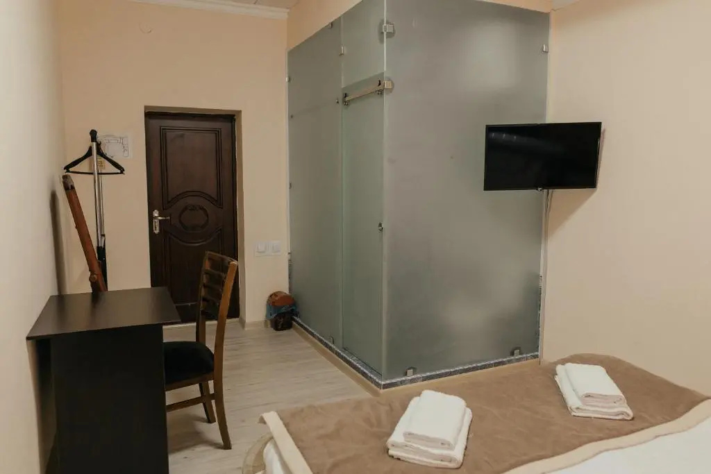 Standard Double Family room (full double bed)