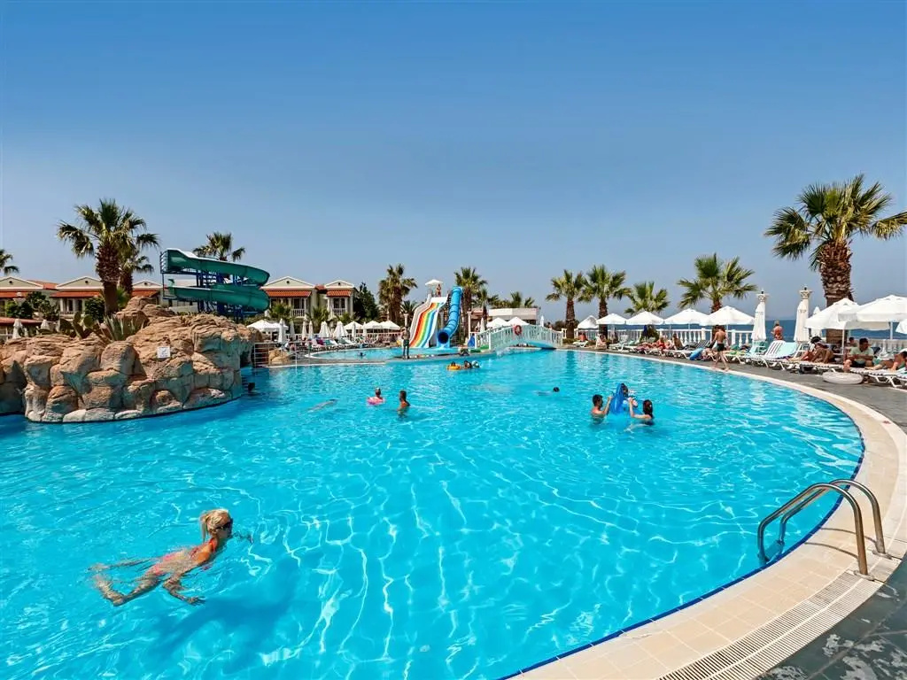Beach & Waterfront