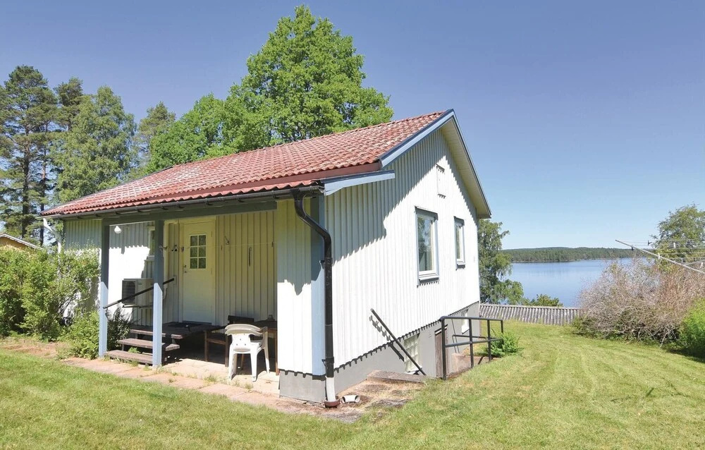 Stunning Home in Bengtsfors With 2 Bedrooms