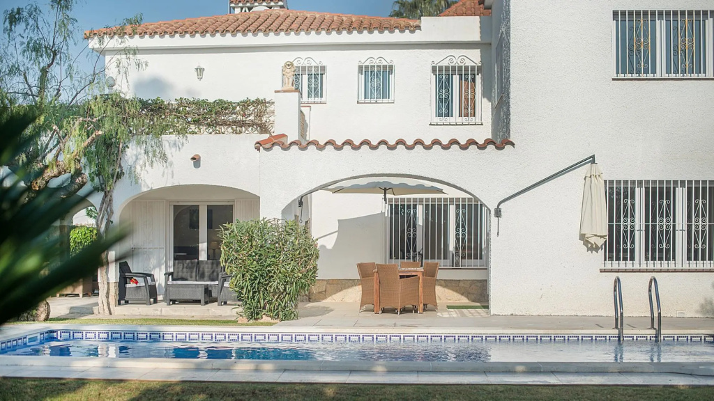 Th11 Villa in Cambrils con Piscina