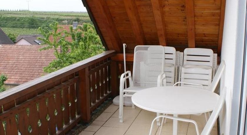 Balcony & Terrace
