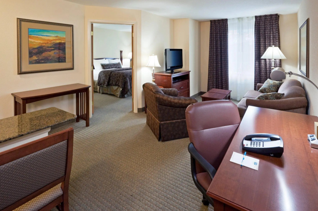 Staybridge Suites Philadelphia Valley Forge 422 by IHG - Chambres