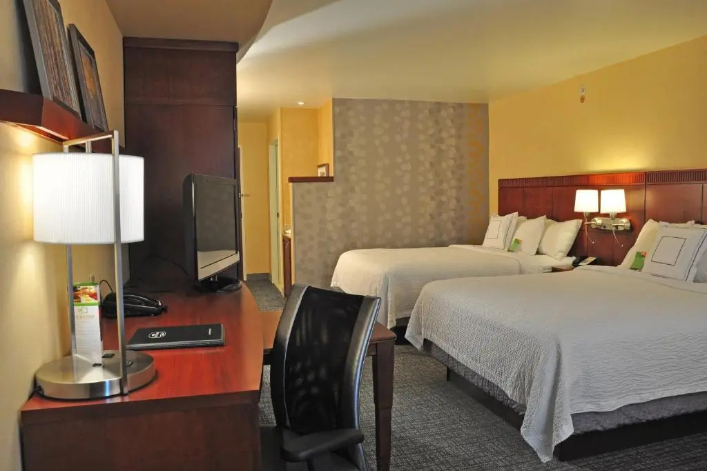 Courtyard by Marriott Kingston - Chambres