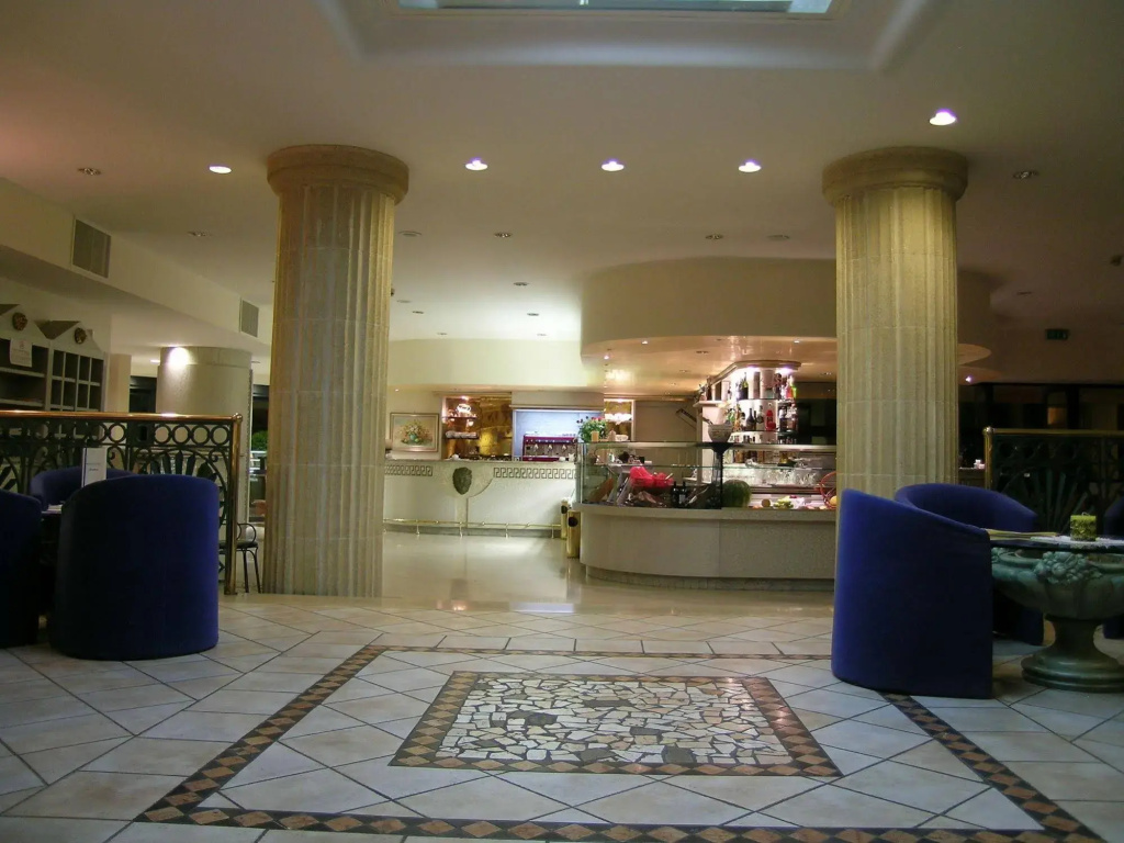 Miceneo Palace Hotel