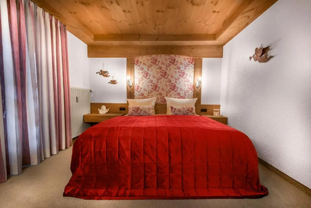 Comfort Double room with balcony (full double bed)