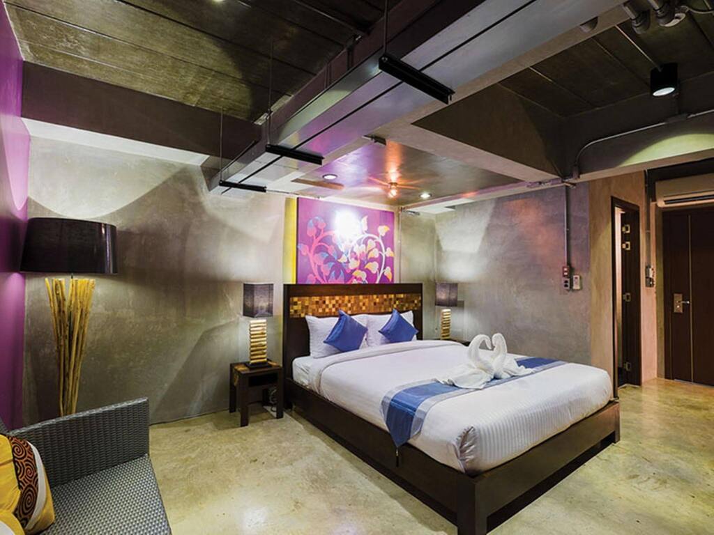 Tha Phae Loft by null