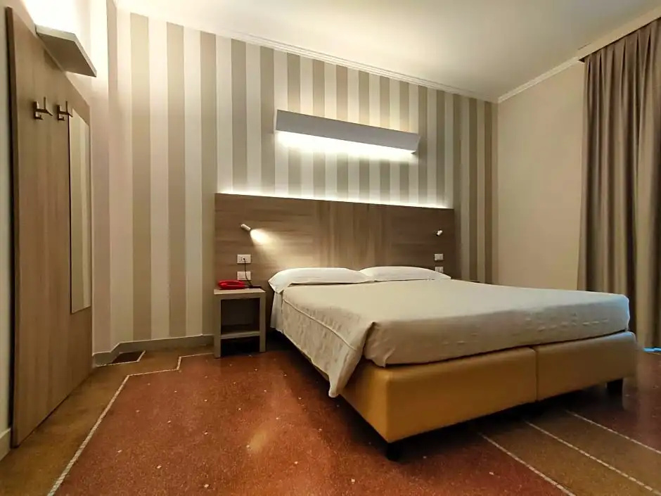 Hotel Vittoria & Orlandini - Chambres