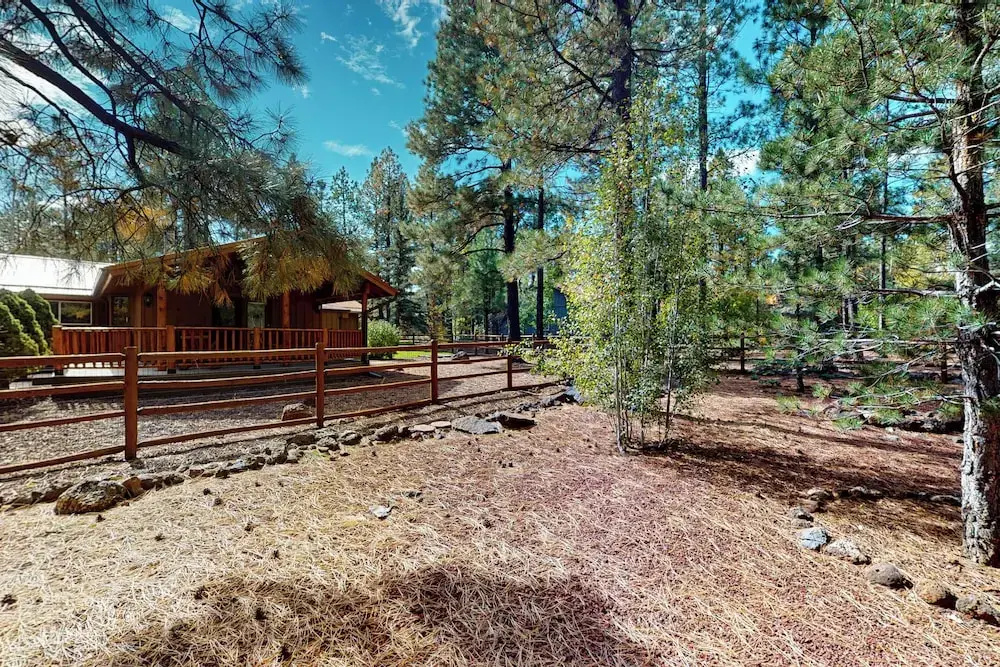 3BR Home Close to Golf, Trails, Lake, & Ski Resort