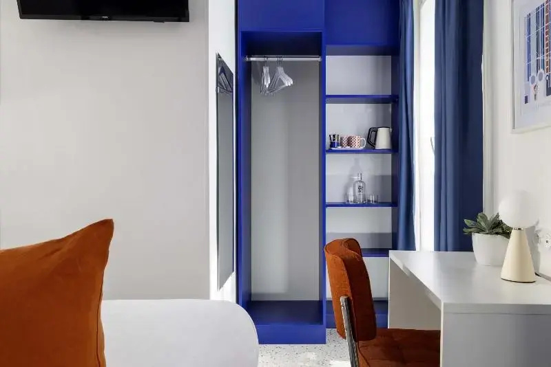 Standard Double Duplex room (full double bed)