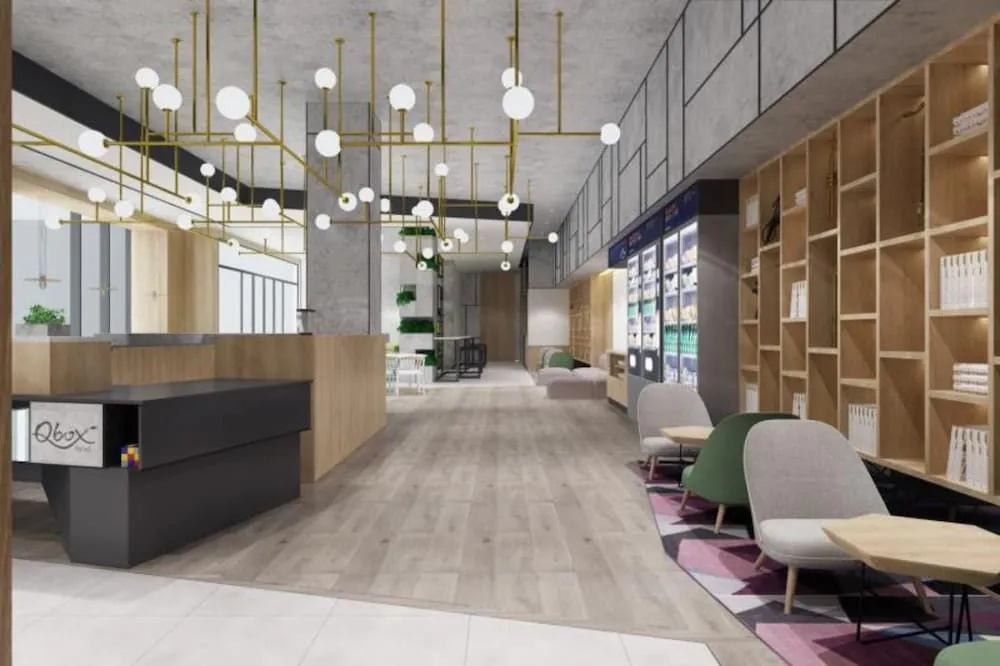 Lobby & Reception