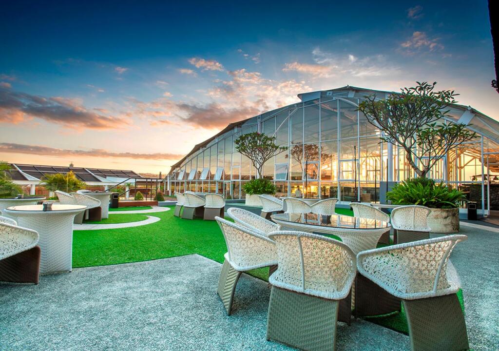 Infinity8 Bali