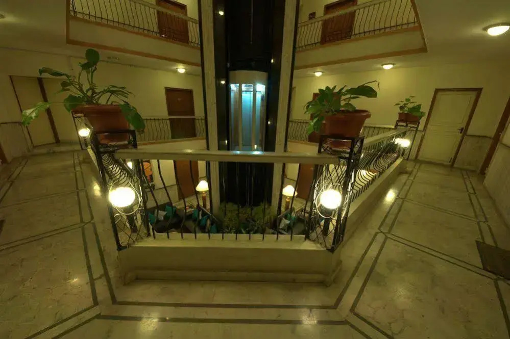 Hotel photo 8
