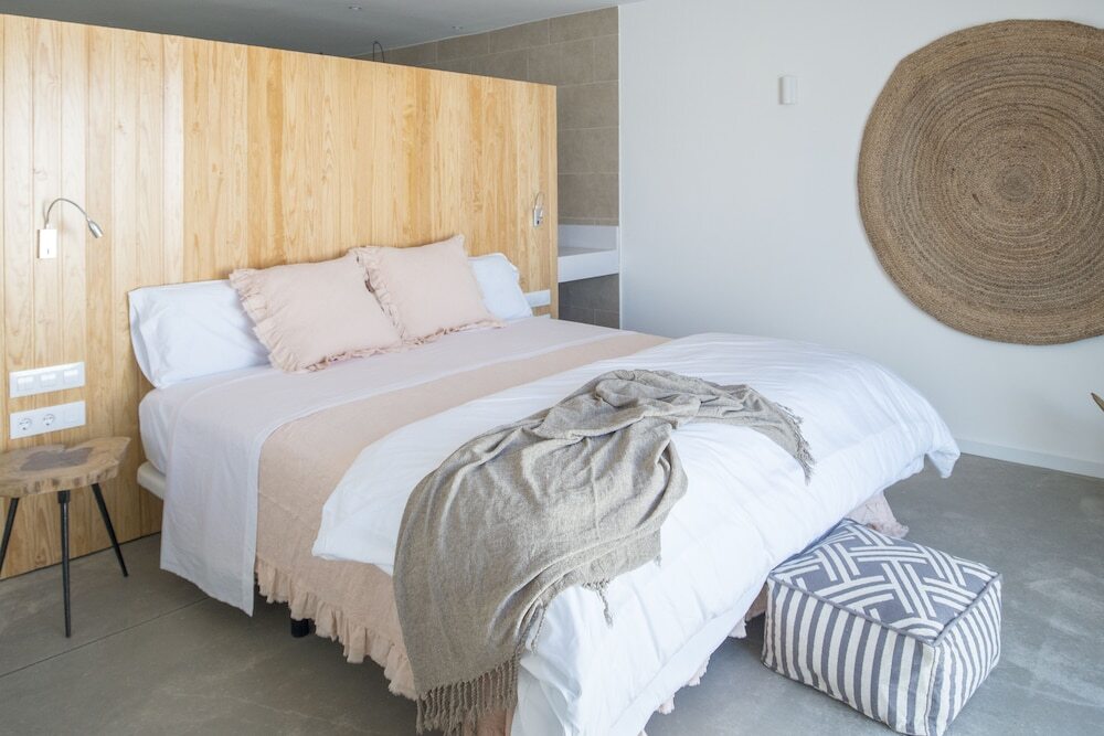 gallery_image_hidden_40