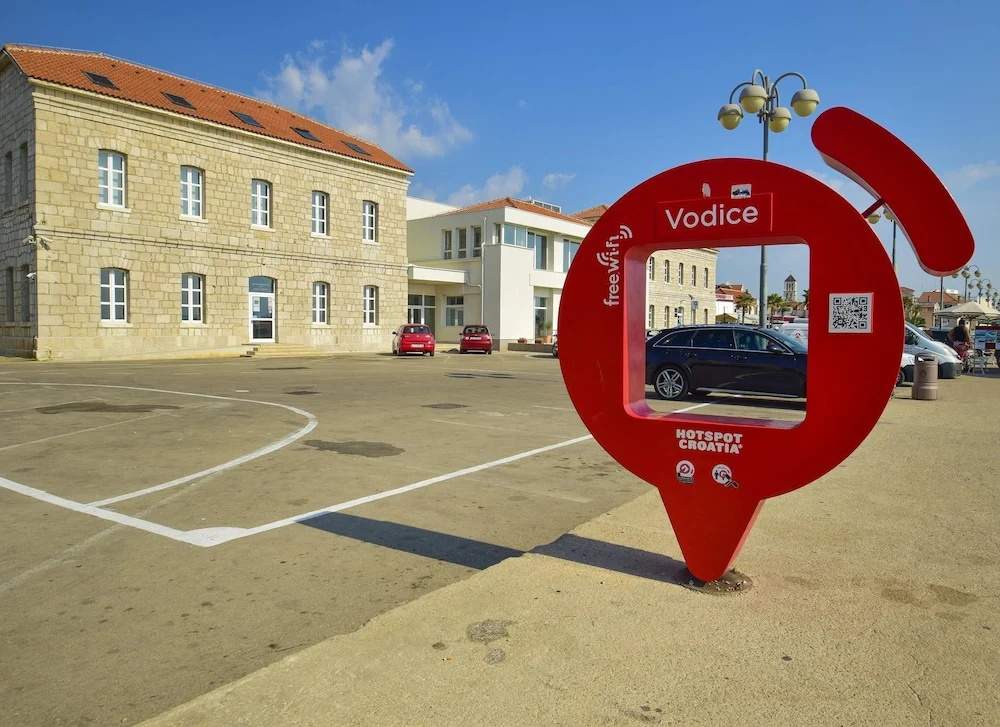 Apartments Milenko / Three Bedrooms A2