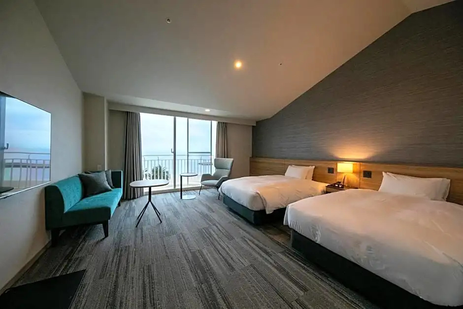 Deluxe Double room with sea view (twin beds)