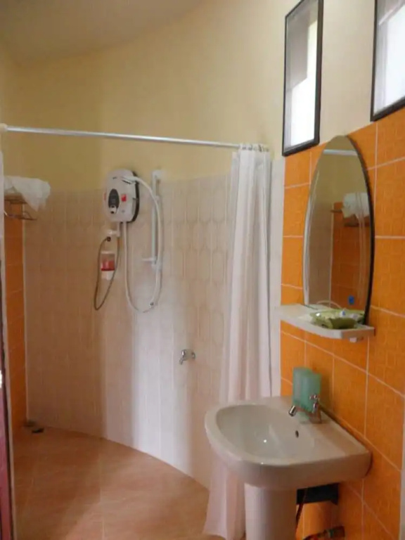 Standard Double room with balcony (twin beds)
