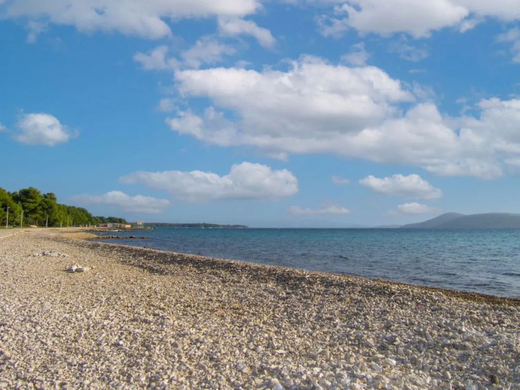 Beach & Waterfront