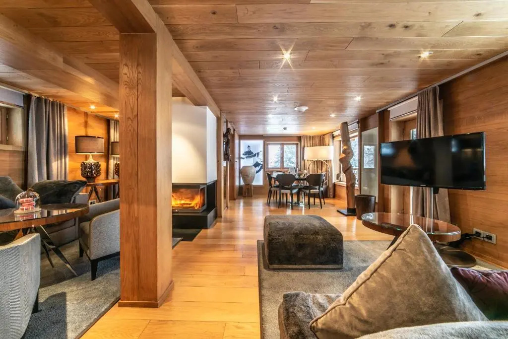 2 Bedrooms Chalet