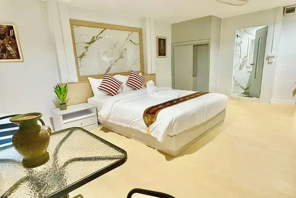 Отель Jomtien Wave Residence в Паттайе
