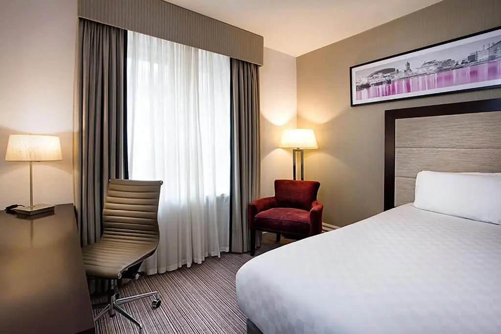 Leonardo Hotel Cardiff - Chambres