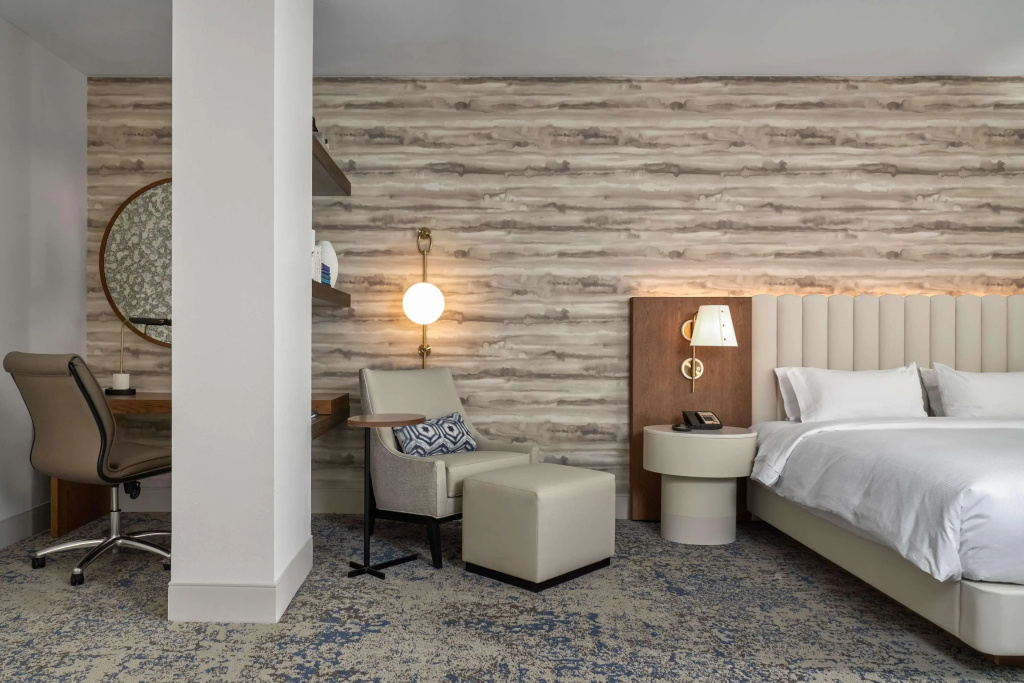 DoubleTree by Hilton Hotel Dallas – Love Field - фото 28