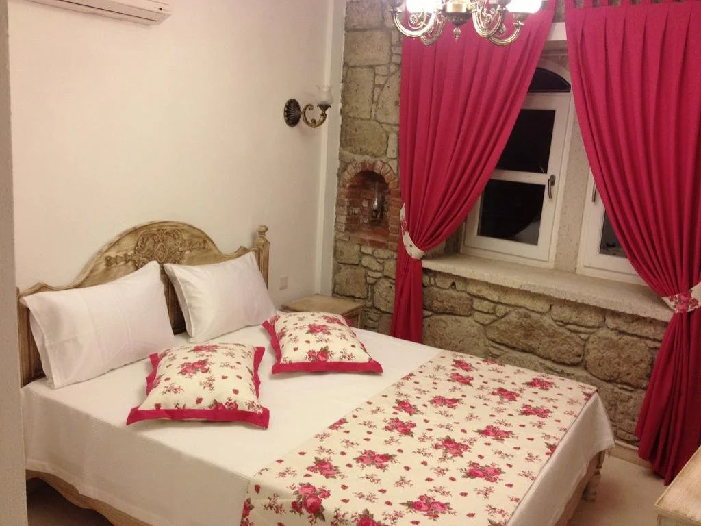 Alacati Ciftekuyu Butik Otel