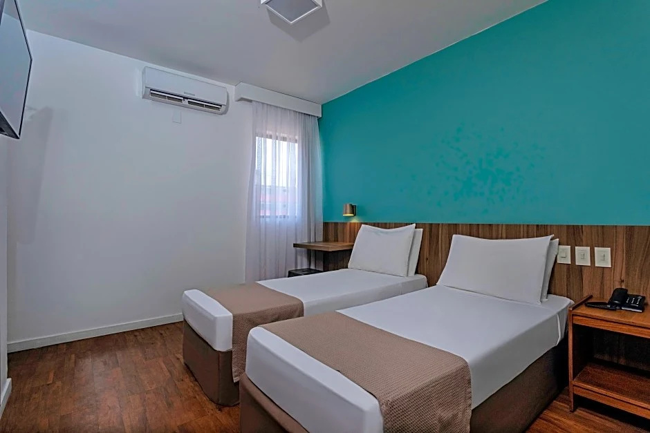 Standard Double room (twin beds)