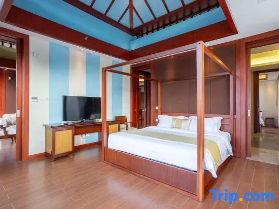 2 Bedrooms Villa