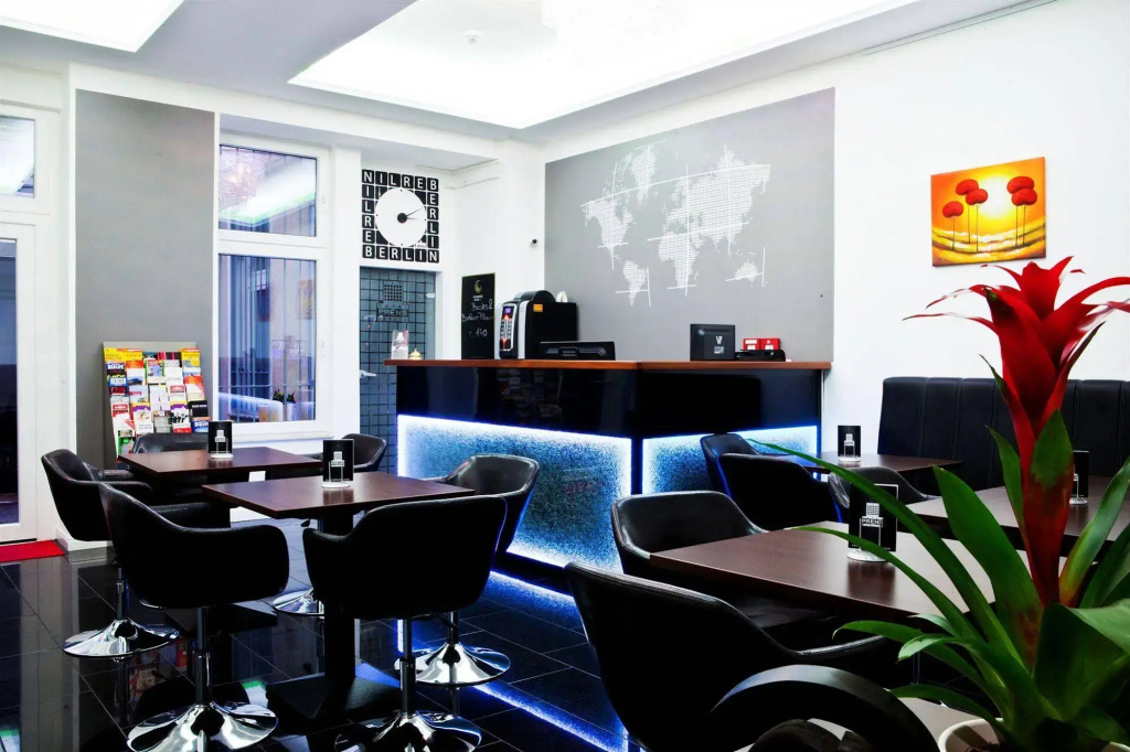 Hotel photo 12