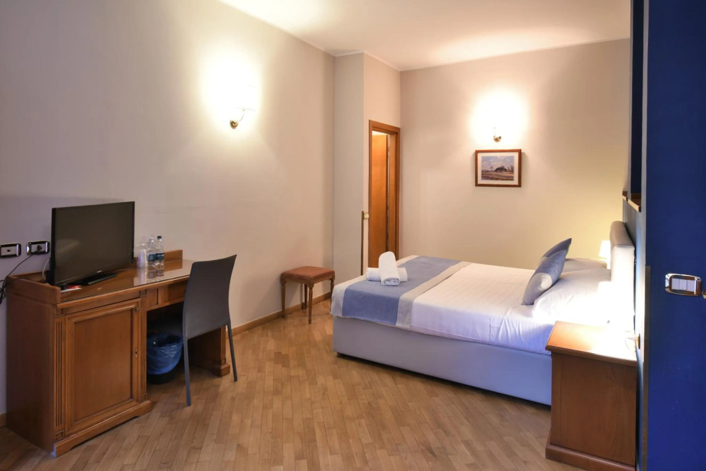 Hotel photo 30