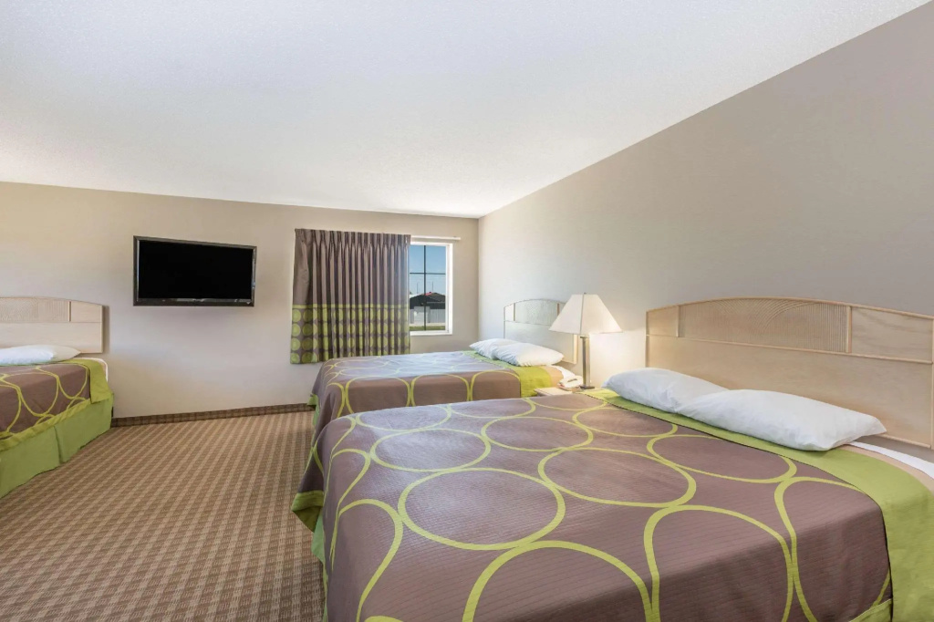 Sextuple Suite