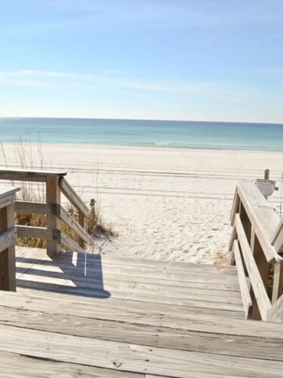 Beach & Waterfront